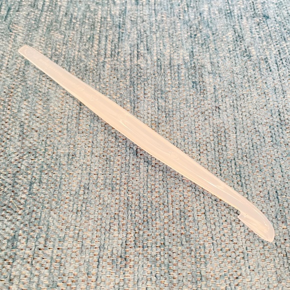 BNWOT Tupperware Citrus Peeler in Clear - Picture 2 of 4